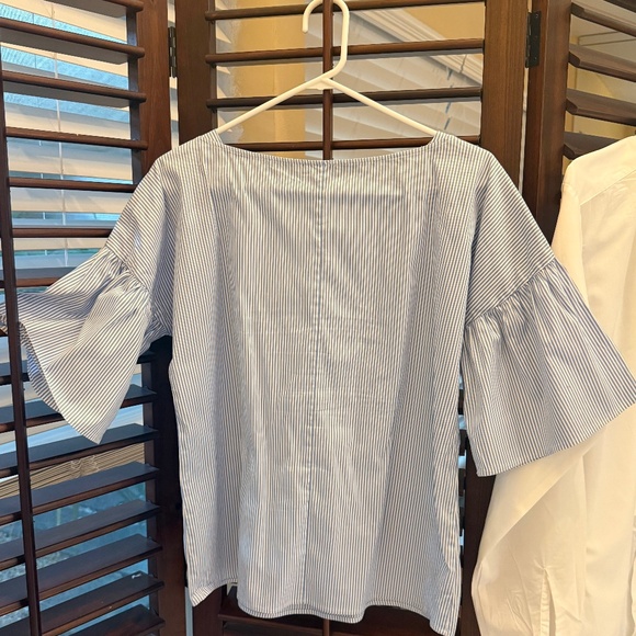 ANN TAYLOR MEDIUM SOUTASH TRIMMED BLOUSE - Picture 2 of 5